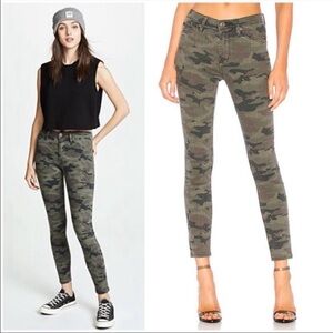 Hudson Jeans Nico Mid-Rise Super Skinny Ankle – Camo – Size 30